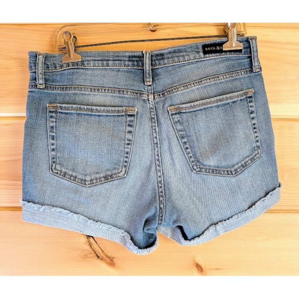 Rock & Republic Denim Shorts 10 Hula Edgy Distressed Grunge Shredded Festival - Picture 3 of 9